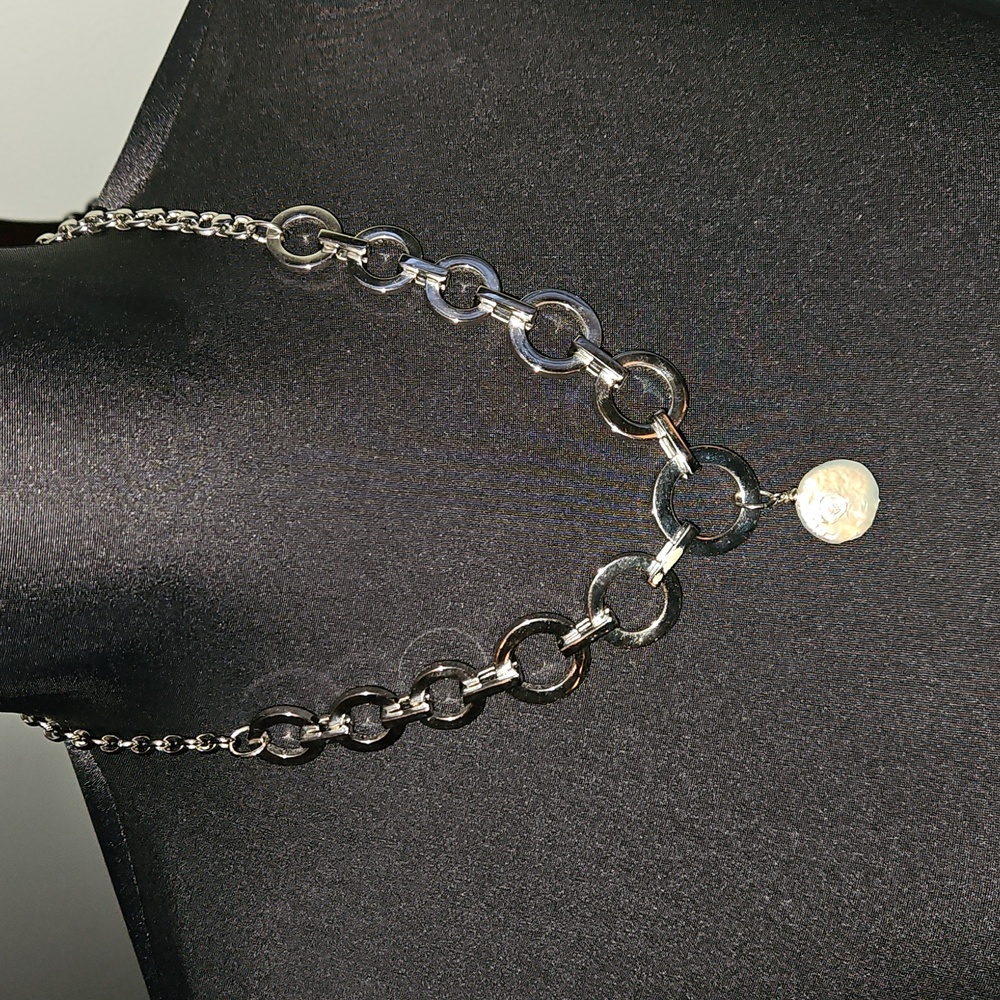 WHBM short silver necklace with pearl pendant